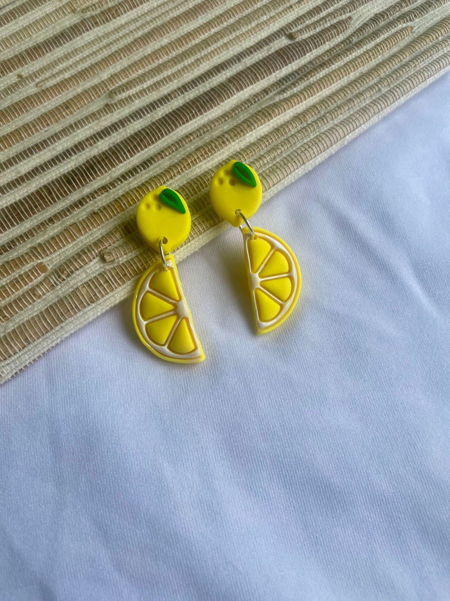 Lemon Slice Dangle
