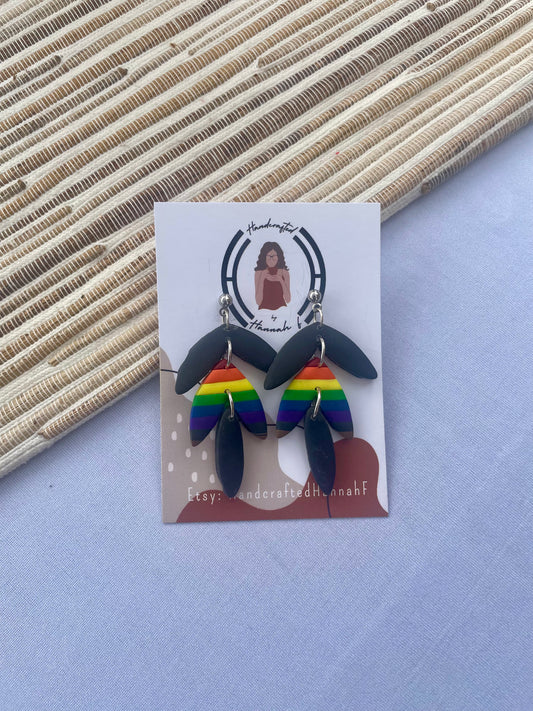 3-tier Rainbow Dangle