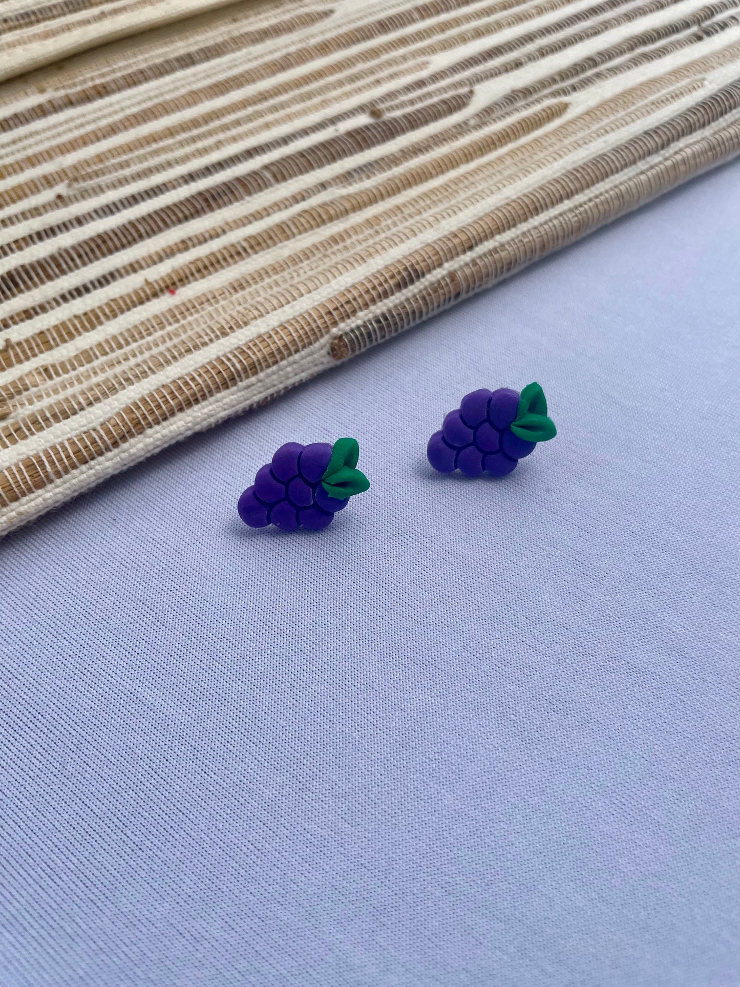 Grape Studs